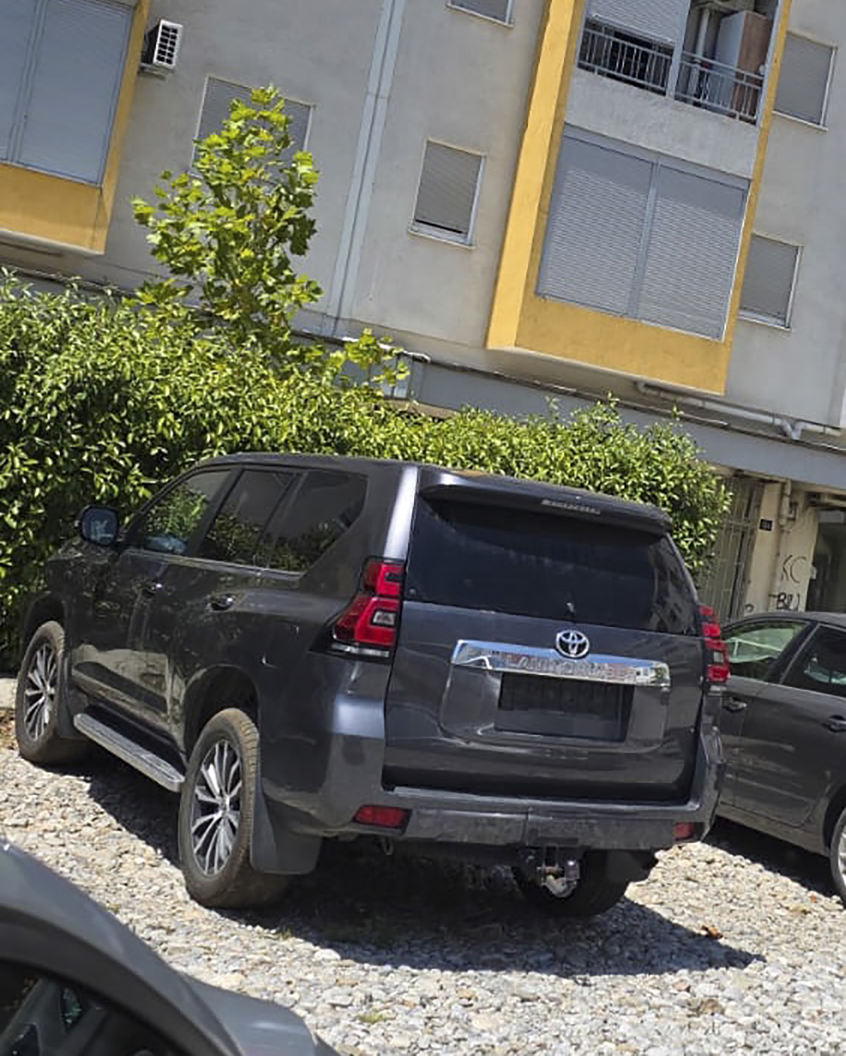 Ćorovićima ukrali džip dok su letovali u Crnoj Gori, prošli kroz 6 dana pakla: Jedan poziv promenio je sve!