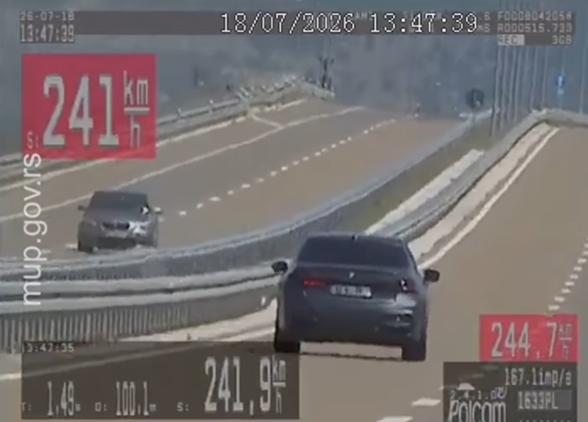 Kod Pirota "nagazio" BMW, uhvatili ga kako juri 241 km/h! Za volanom bio stranac, MUP objavio snimak
