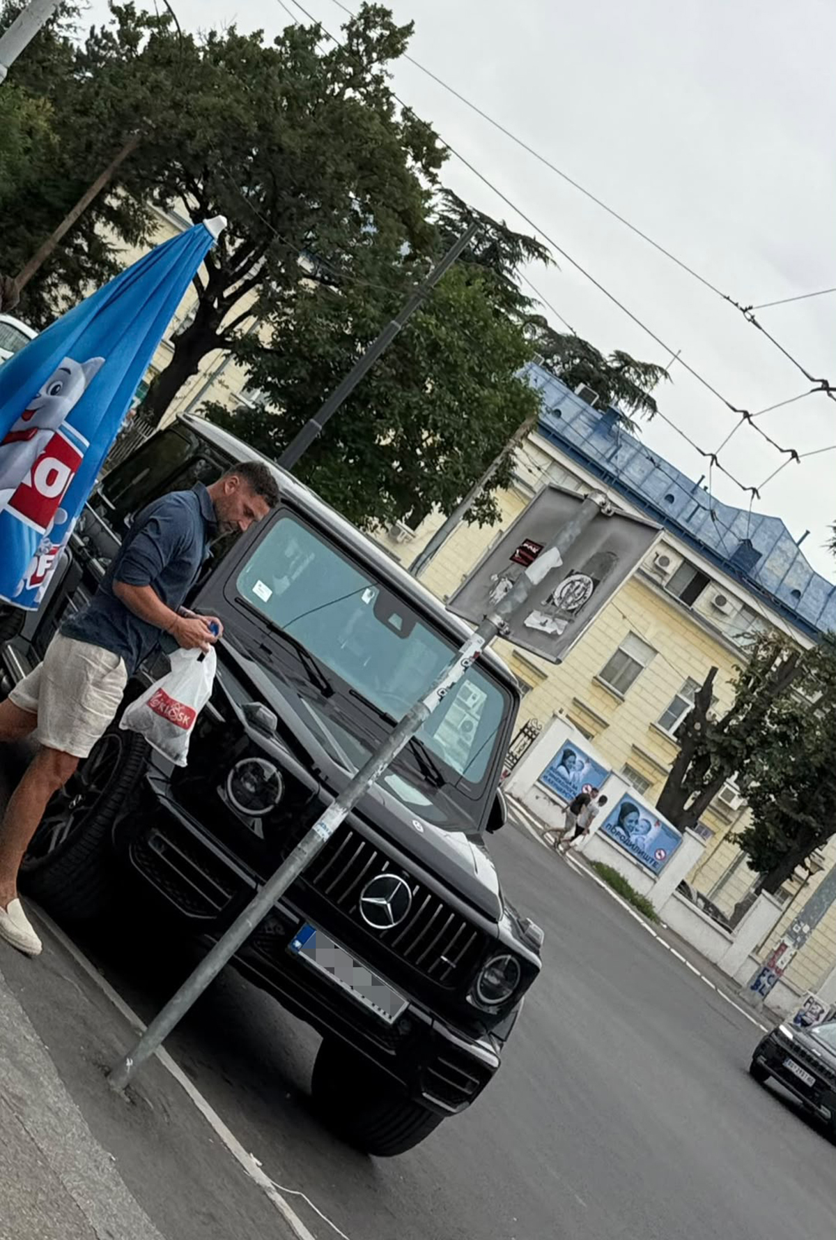Ovo je sada oaza mira Duška Tošića: Pobegao daleko od Beograda, od trošne kuću napravio luks vilu sa bazenom