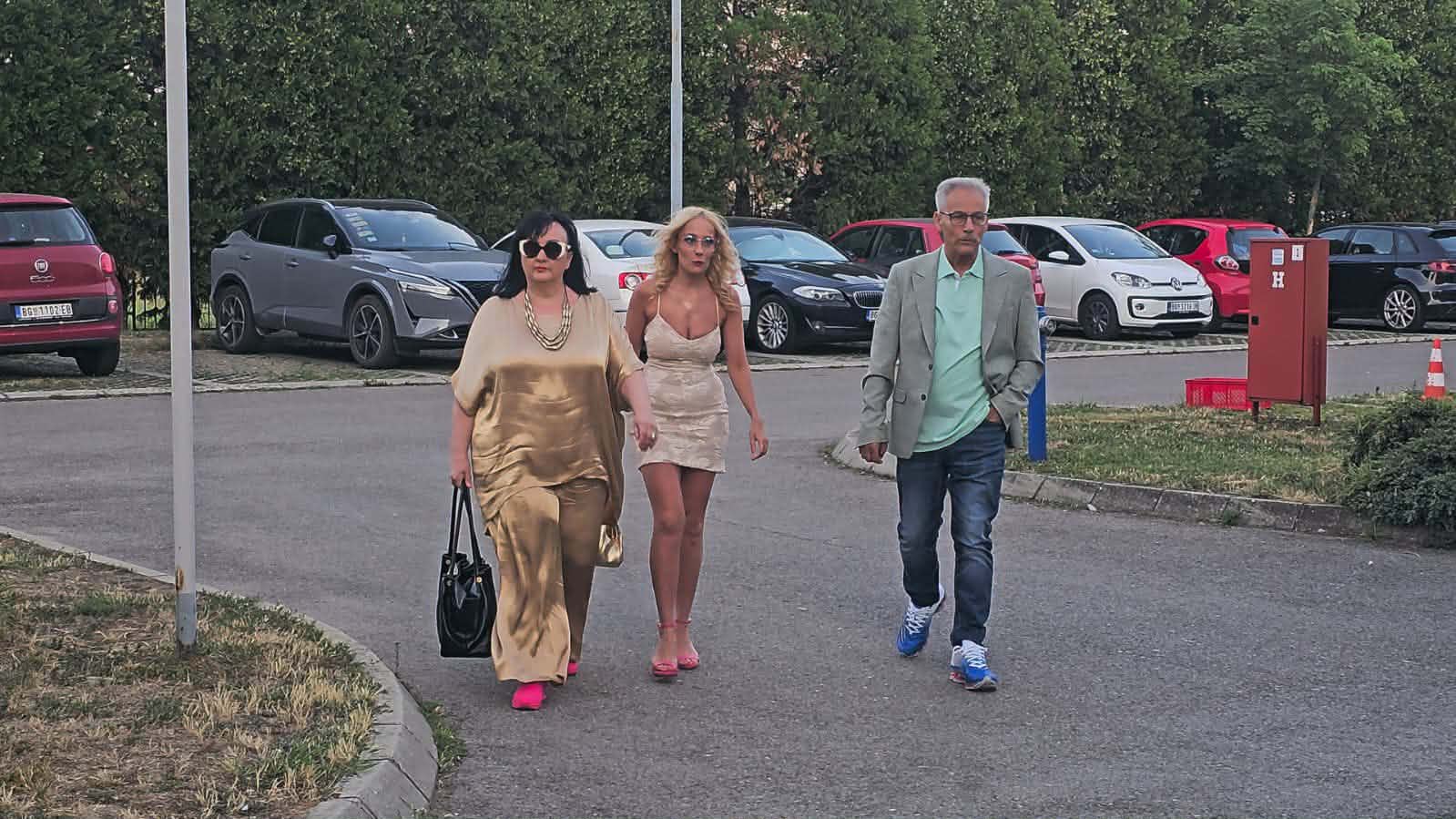 Počinje finale Elite: Među prvima stigli i roditelji Teodore Delić - njih 20 se večeras bori za 100.000 evra
