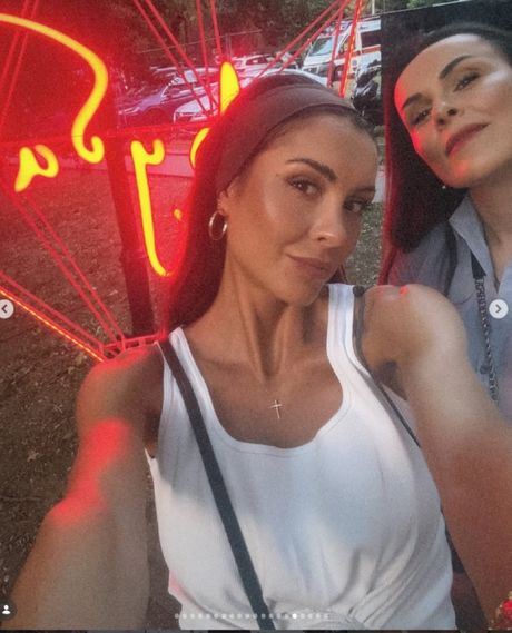 Dragana Mićalović, Mirjana Mićalović