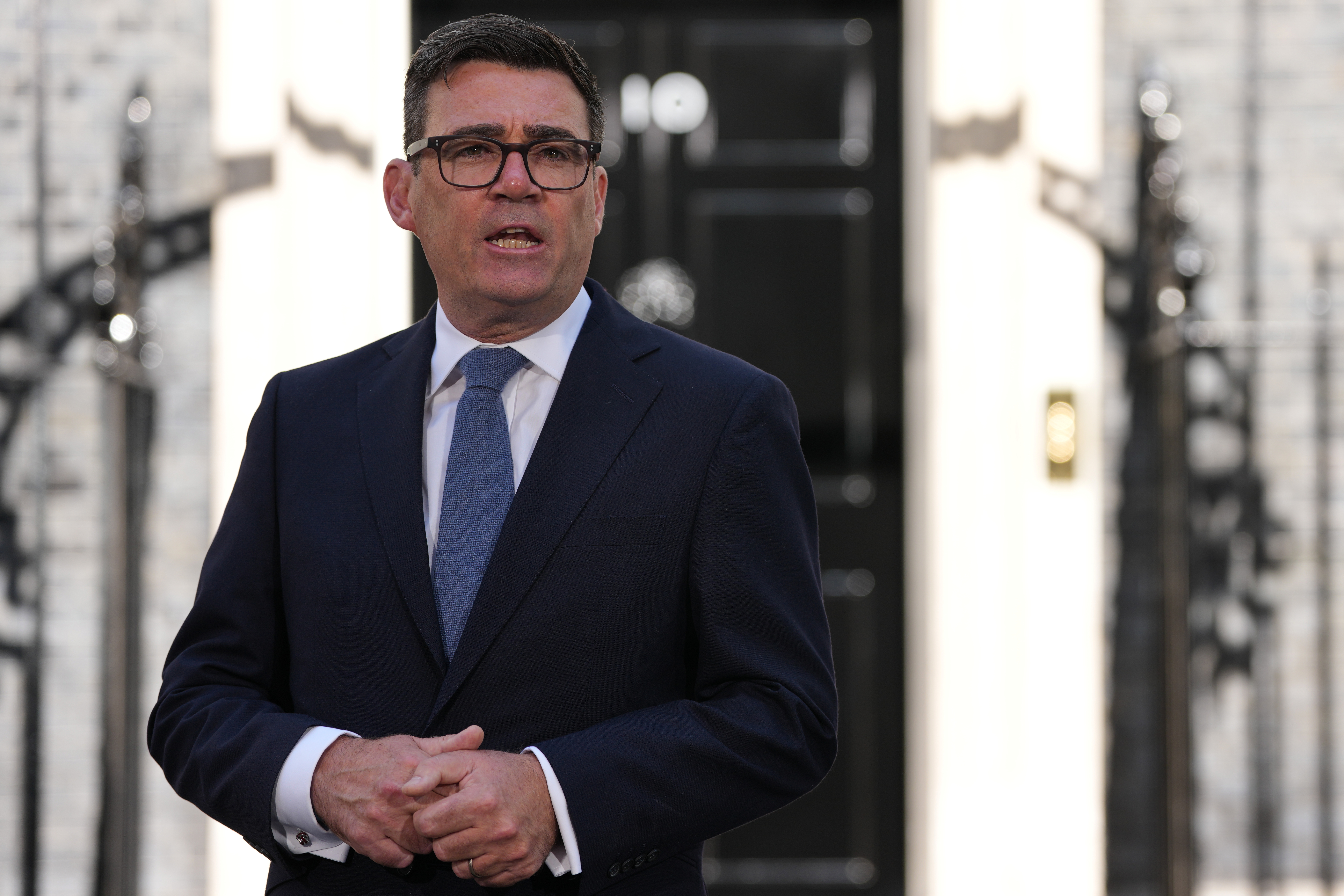 Prvo obraćanje Endija Bernama kao premijera Velike Britanije: Nismo bili dovoljno dobri, bićemo"