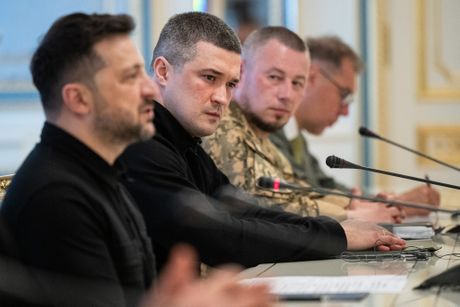 Mihail Fedorov Mykhailo Fedorov Volodimir Zelenski Volodymyr Zelenskyy