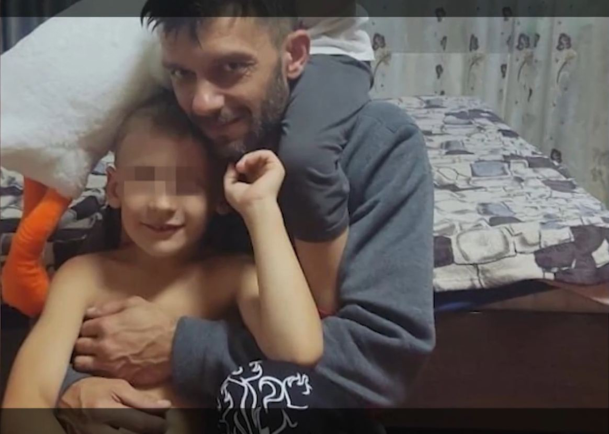 Vodio sina (11) na najopasniji vrh Elbrusa bez vodiča: Dečak poginuo, otac teško povređen