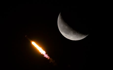 Starlink, SpaceX