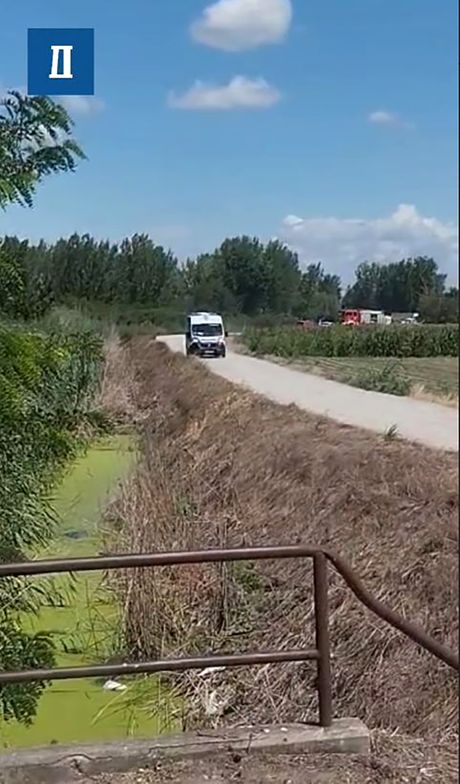 Klisa, prevrnut automobil
