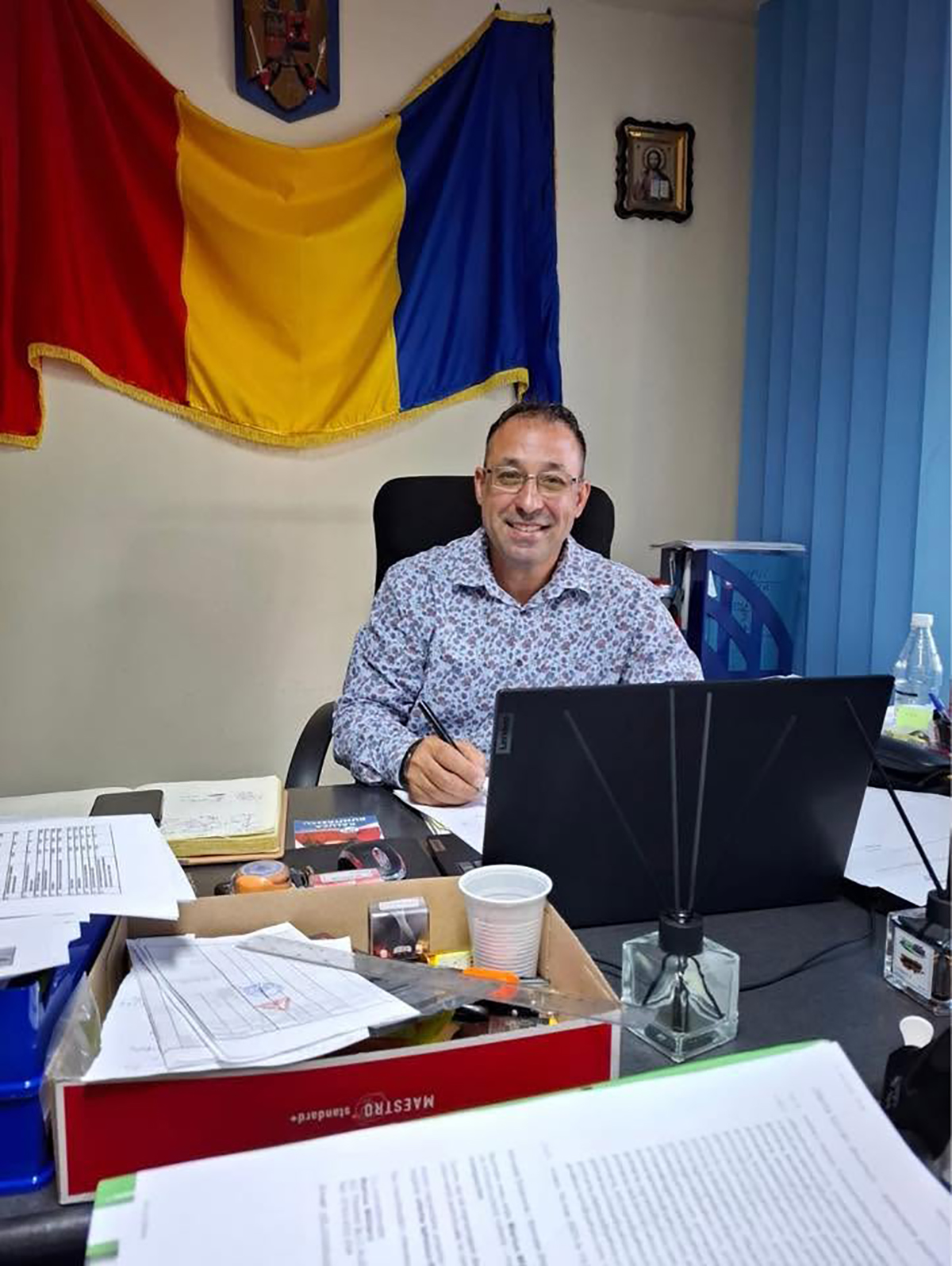 Gradonačelnik u komšiluku tužio samog sebe, nećete verovati kad pročitate kakav mu je plan!