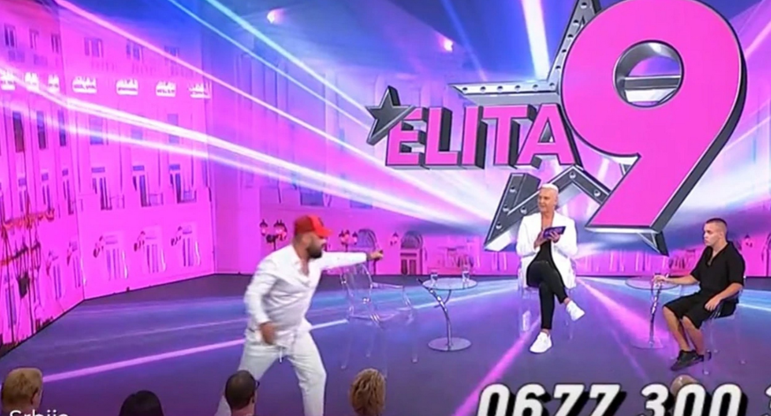 "Ljudi, šta mi radite ovo?! Prijatno..." Luka Vujović napustio studio: Pobesneo zbog poruke majke, nastao haos