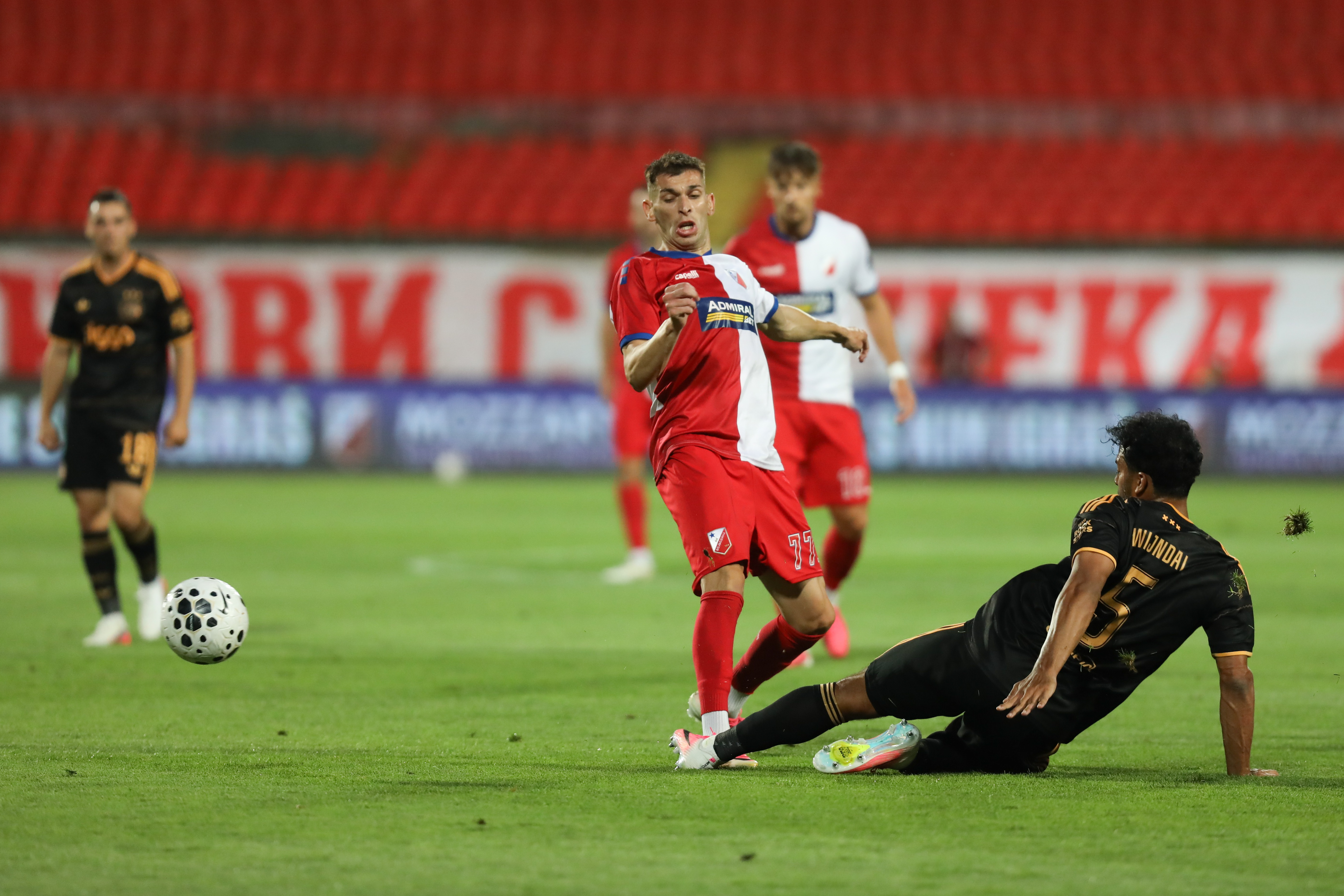 Ajaks - Vojvodina: Stara dama s novim trenerom traži čudo u Amsterdamu, da li je prolaz i moguć?