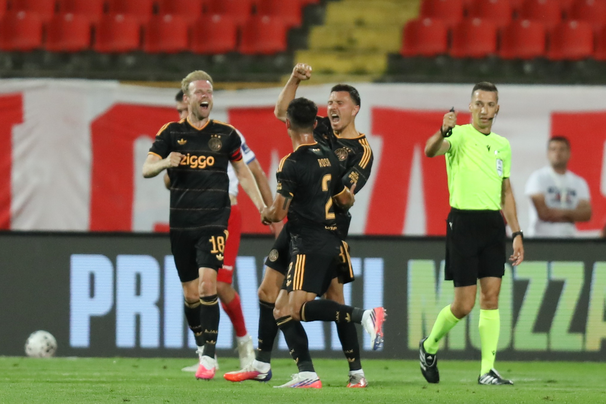 Magija Ajaksa u Novom Sadu: Ovake driblinge pokazivao je i Leo Mesi, prelep gol na samom kraju meča