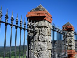 gvozdena kapija, kapija