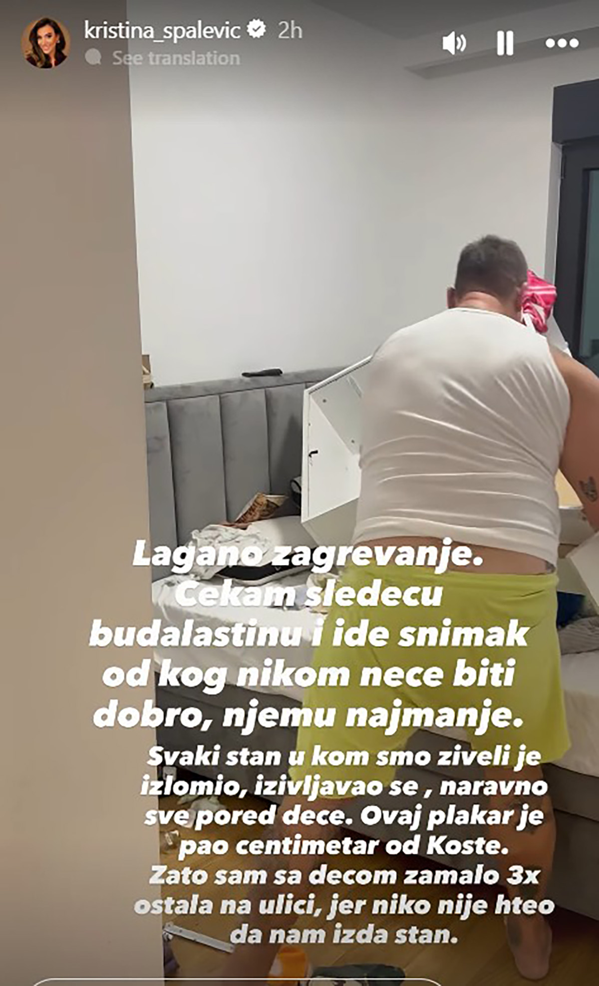 "Ovo što ja živim..." Kristina snimala Kristijana kako lomi po stanu: "Plakar je pao centimetar od Koste"