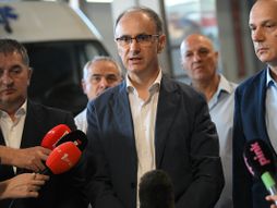 Đuro Macut, Zlatibor Lončar, Hitna Pomoć