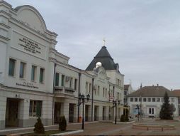 Kać, Srbija