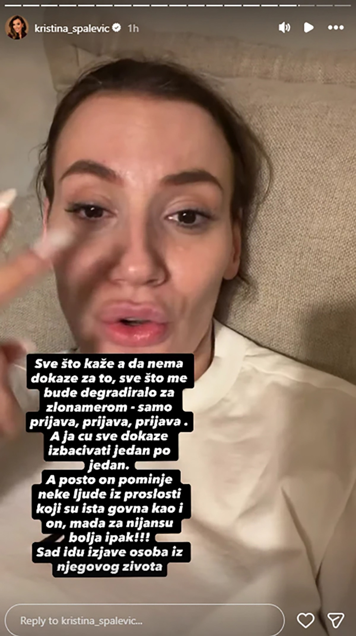 "Pretio je sestri da će joj polomiti ruke i noge" Kristina iznela teške optužbe na račun Kristijana Golubovića