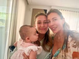 Dubravka Đedović Handanović, ćerke Ana i Duška