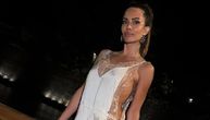 Providni kombinezon i veš u boji kože: Provokativno izdanje Nikoline Pišek, reagovala njena koleginica