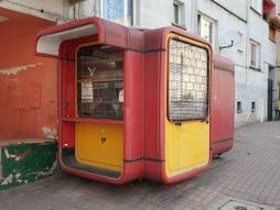 K67 Kiosk