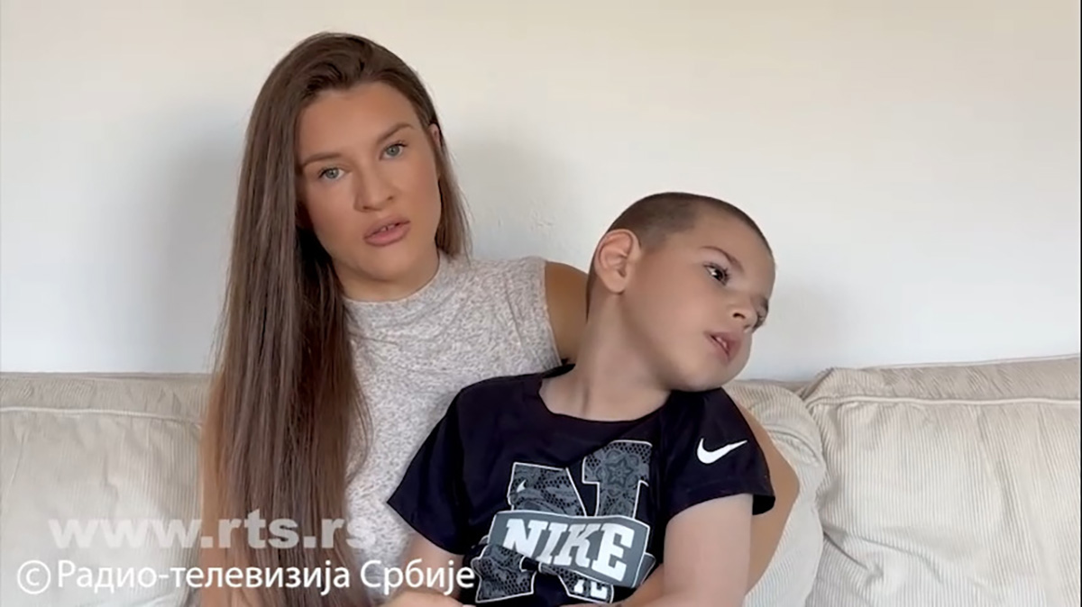 Bitka za život šestogodišnjeg Koste: Sudbina dečaka zavisi od tri miliona evra do avgusta