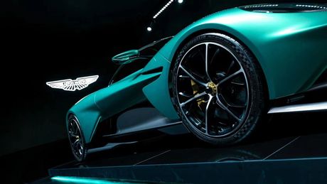 Aston Martin Valhalla