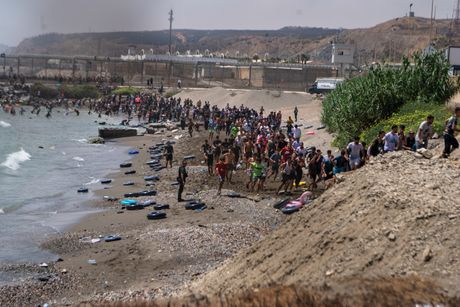 Seuta, migranti