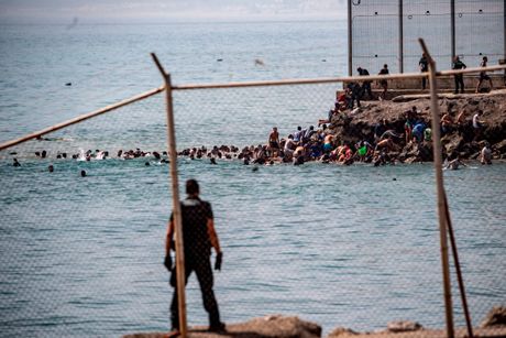 Seuta, migranti