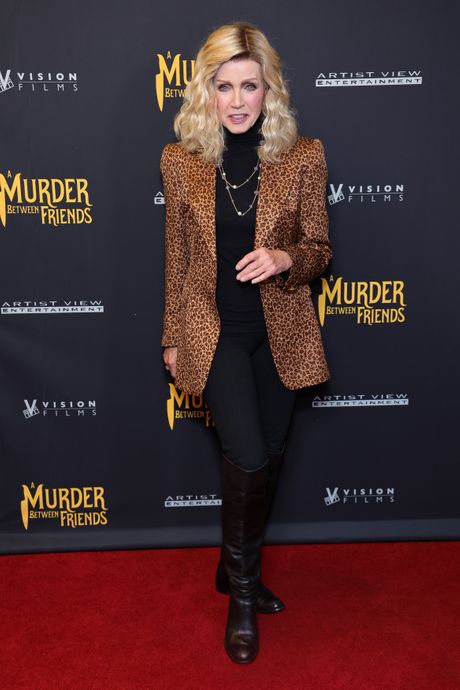 Donna Mills