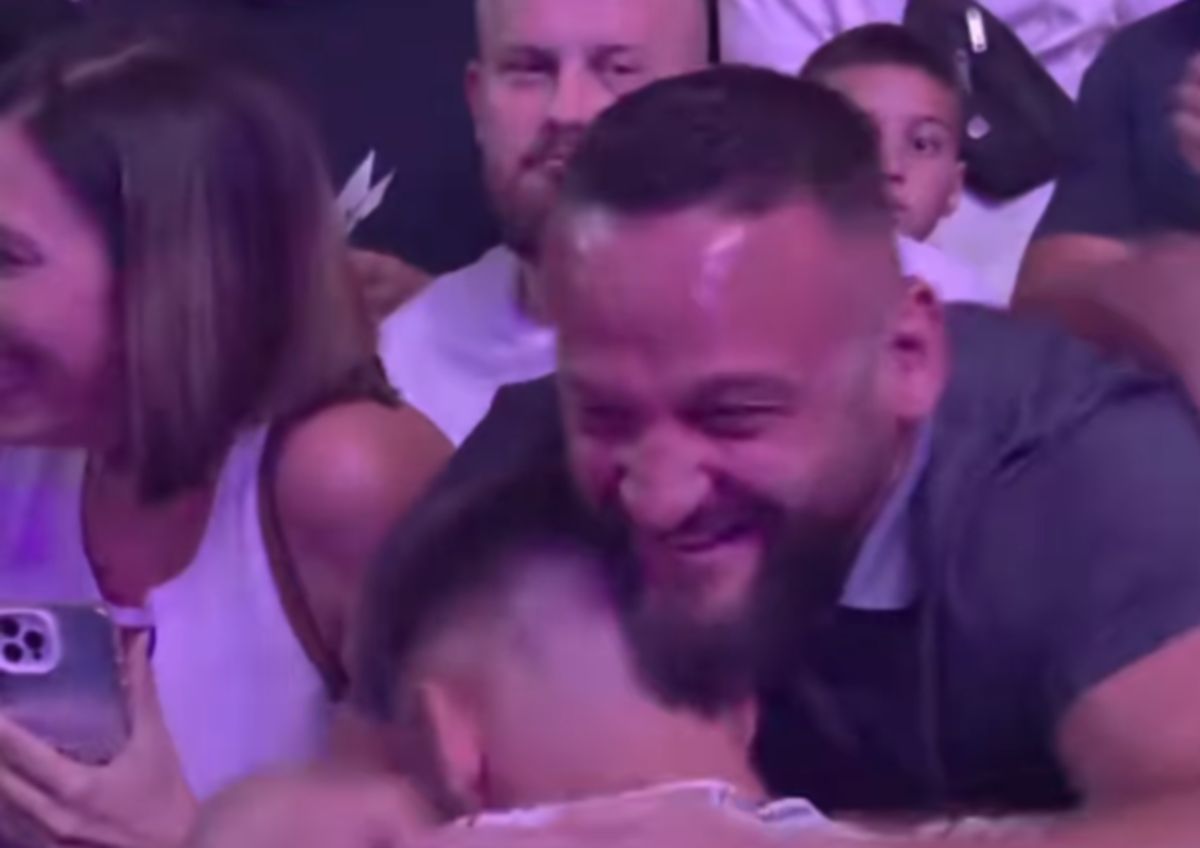 Slo Roki slavio u transu pobedu "srpskog pčelara": Miran Fabjan ludovao u Areni zbog pobede Borislava Nikolića