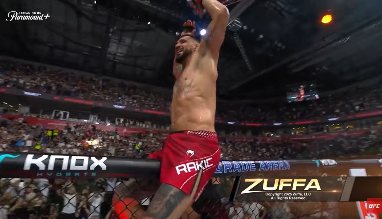 Aleksandar Rakić posle pobede zamolio publiku da navija sa njim: UFC video ludnicu u Beogradu!