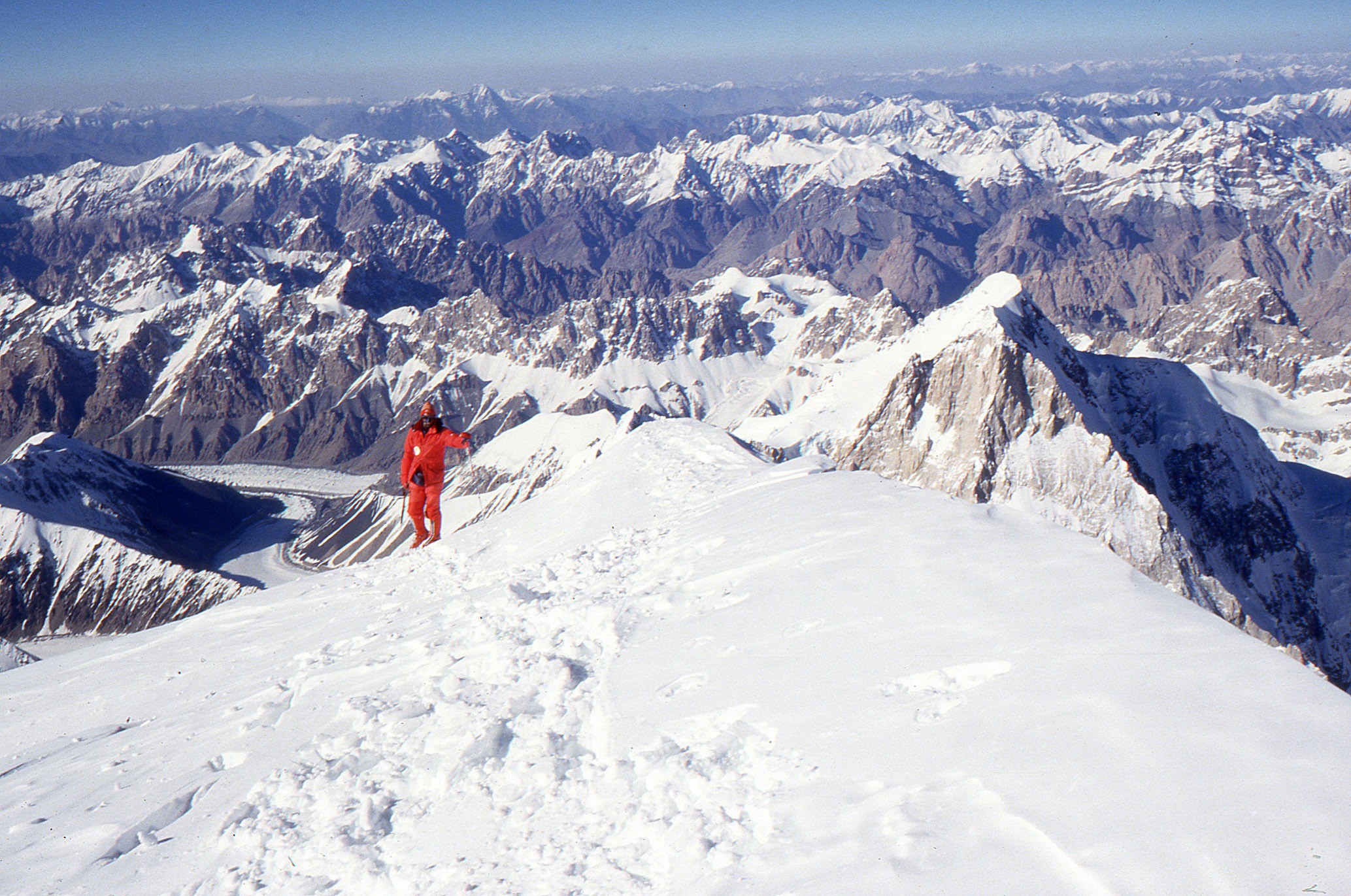 Tragedija na Broad Peaku vratila je sećanje na najcrnji dan K2: Kako je za samo 24 sata poginulo 11 alpinista
