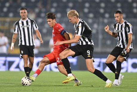 FK Partizan - FK IMT