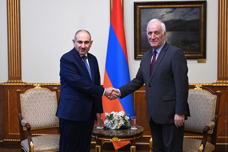 Vahagn Khachaturyan, Nikol Pashinyan