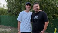 Dušan Vlahović u društvu srpskog pevača: Nije mu palo teško što Juventus ima novu "devetku"