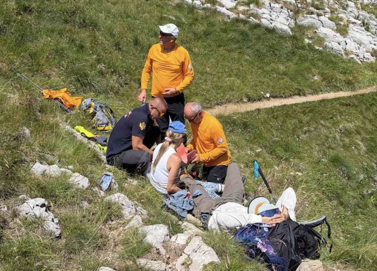 Drama na Durmitoru: Grk slomio nogu tokom planinarenja, spasilačka akcija trajala nekoliko sati