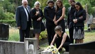 Kome pripada kuća, a ko gubi pravo na svoj deo: Koja su prava supružnika kad se nakon smrti deli imovina
