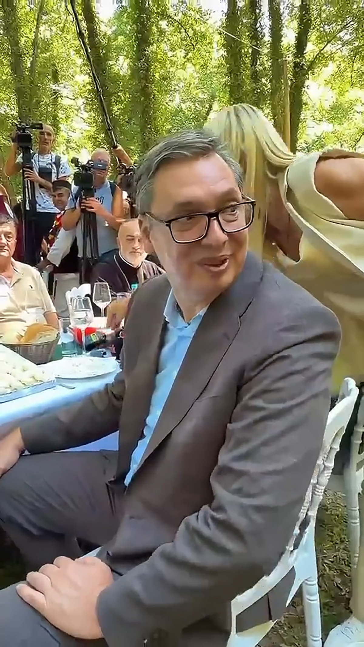 Vučić u poseti Republici Srpskoj: Razgovori sa meštanima o putevima, zapošljavanju i ekonomiji