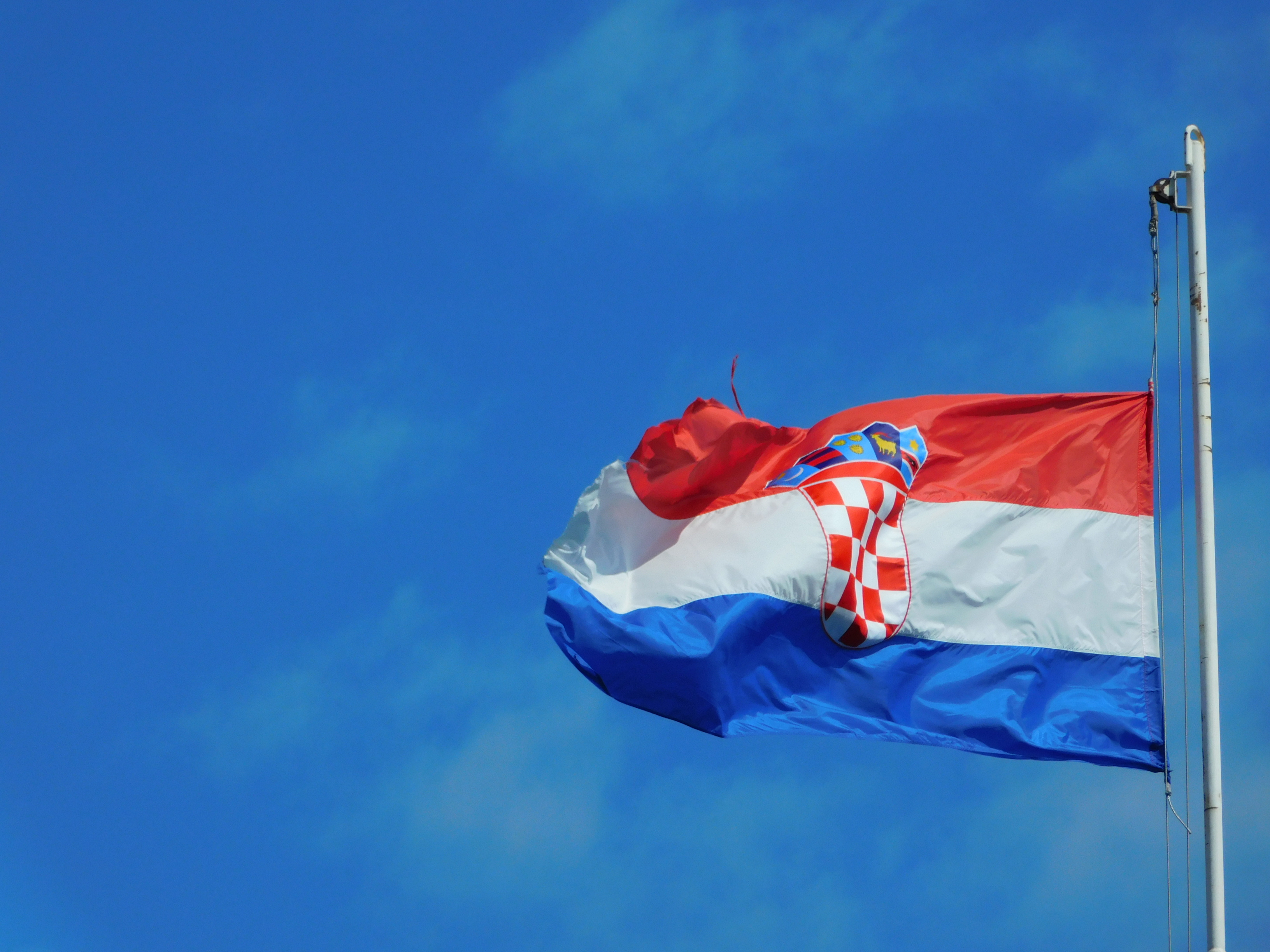 Proglašen Dan žalosti zbog neopisive tragedije u Hrvatskoj