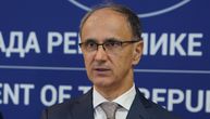 Macut stigao u posetu izbegličkoj porodici Vasiljević u selo Kukujevci kod Šida