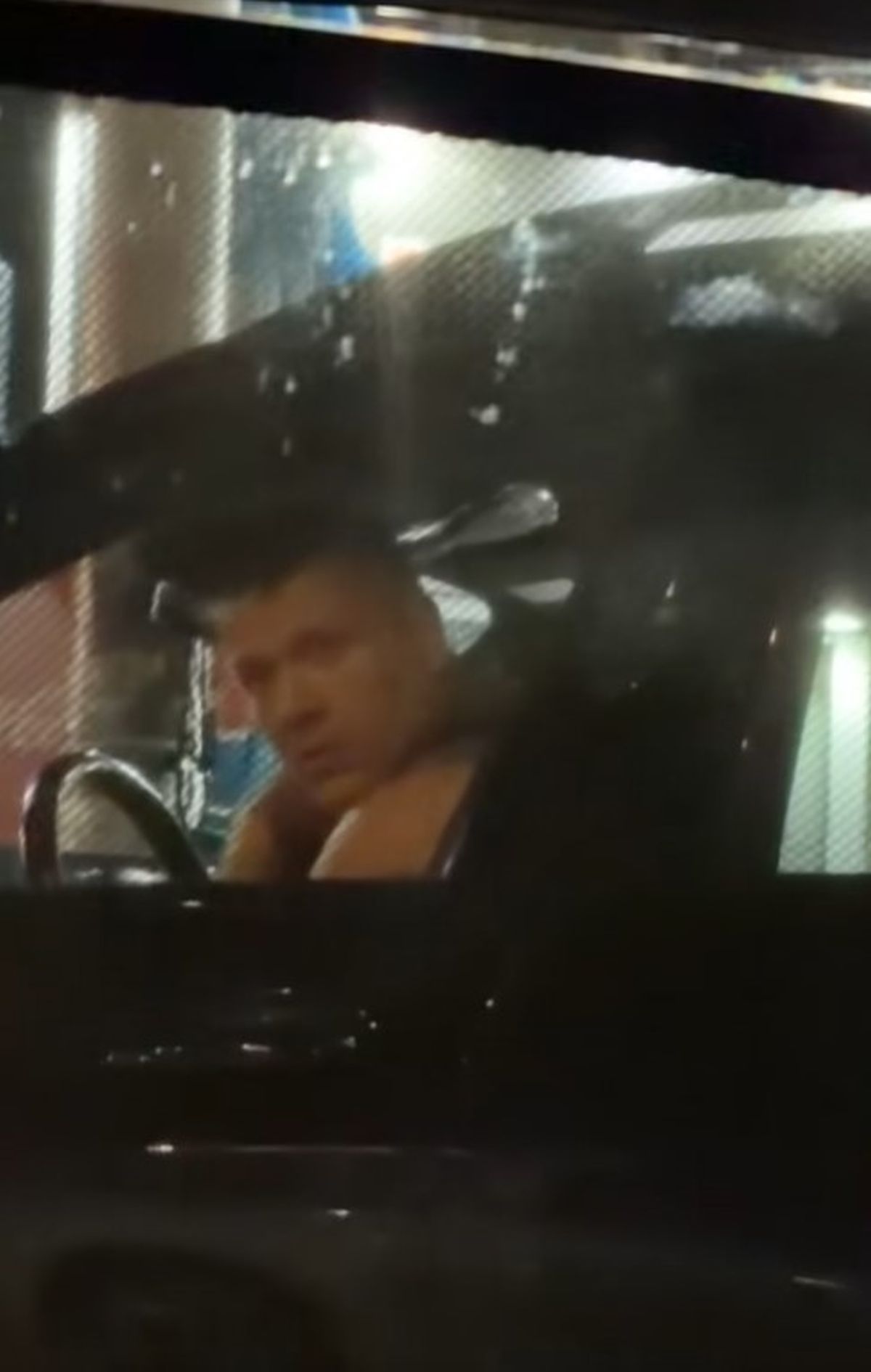 Napadnut Sloba Radanović na parkingu! Vozač mu dobacivao, pa je krenuo HAOS! Objavljen snimak