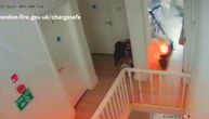 Kupio polovan trotinet pa jedva izvukao živu glavu: Snimak eksplozije ukazao na ozbiljnu grešku koju svi prave