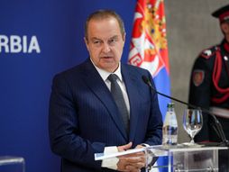 Ministar Ivica Dačić - Ministarka Ipumbu