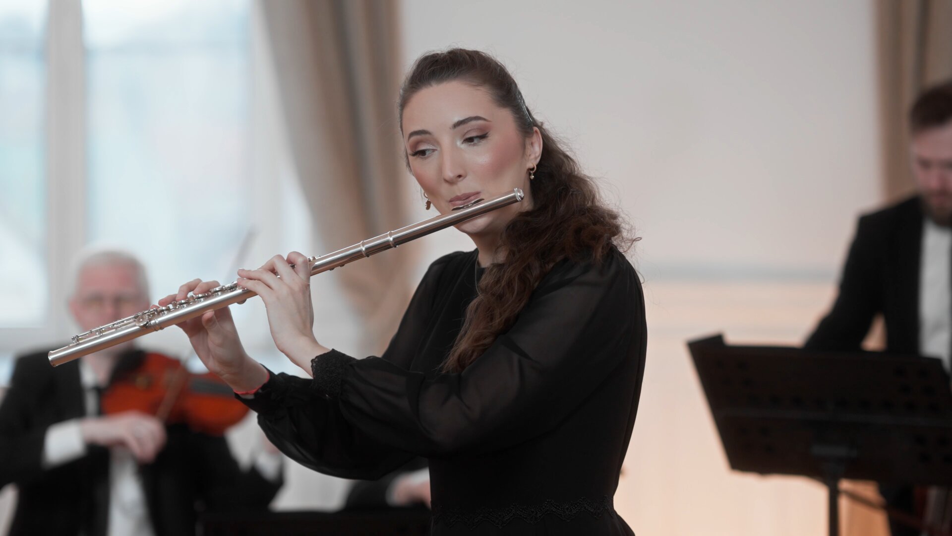 Nove interpretacije Šumadije i Kosova na flauti: Katarina Bronja donosi zvuke tradicije