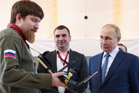 Vladimir Tkačuk i Vladimir Putin