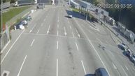 NEZAPAMĆEN PRIZOR NA GRANICI SA CRNOM GOROM: Srbi krenuli na more, a kad su stigli na prelaz, ostali u šoku!