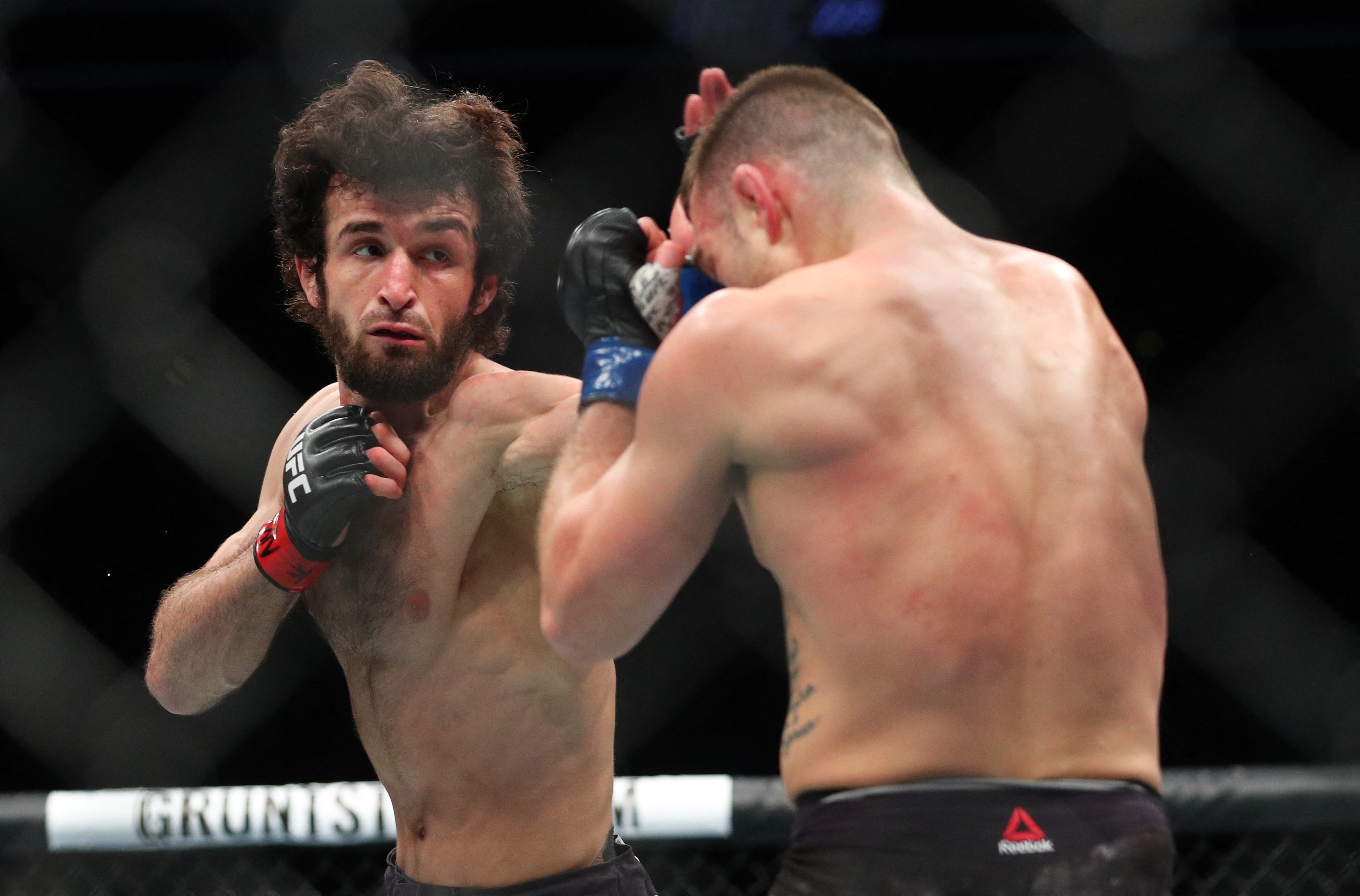 Bio je jedan od najboljih UFC boraca, a nikad nije bio šampion, sad se vraća iz penzije!