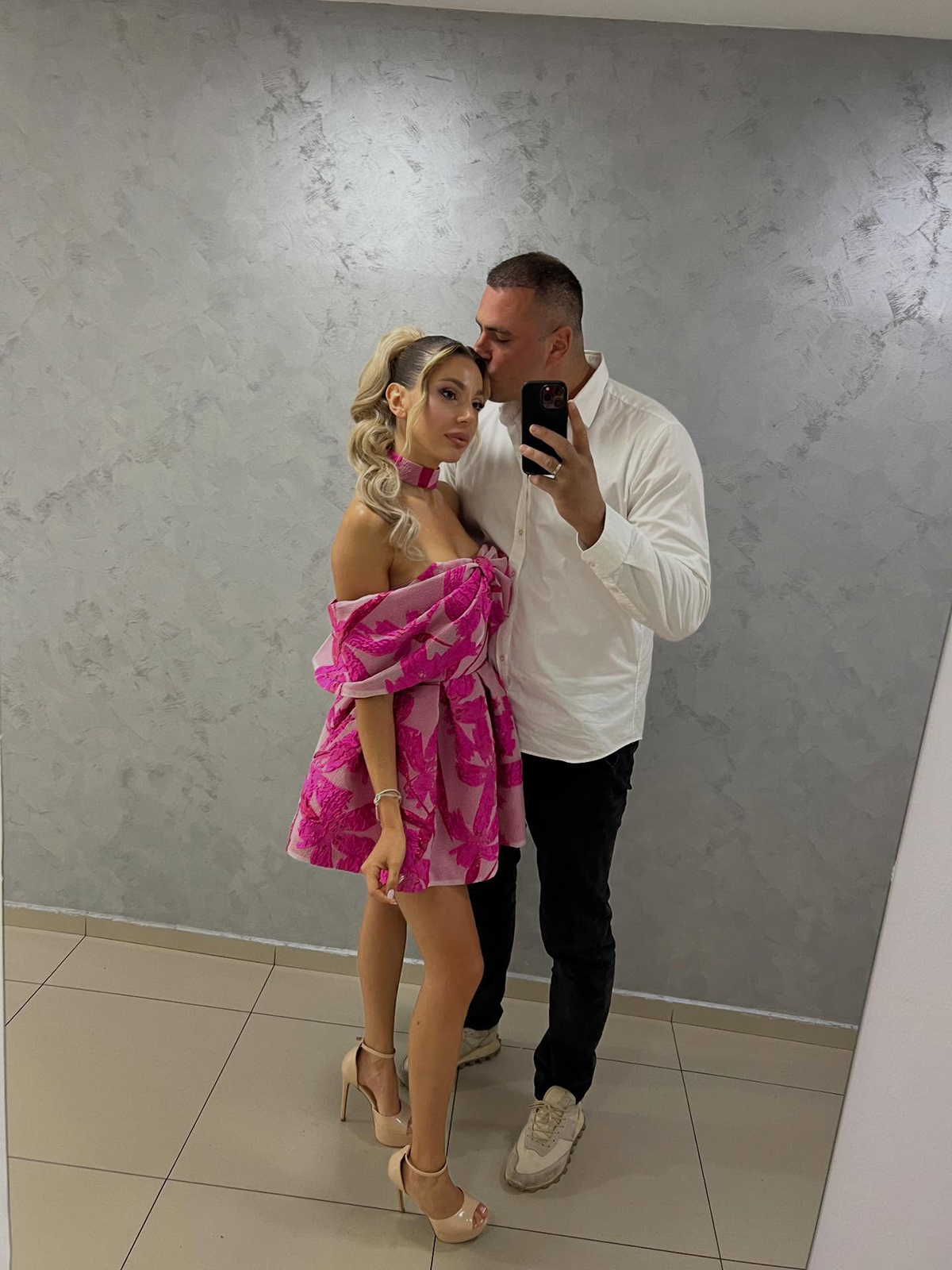 "Prodajemo kuću za 365.000 evra" Maja i Alen Hadrović progovorili o ulasku u Elitu 10: "Odgovara nam sve to"
