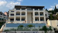 Luksuzna vila srpskog biznismena: Ovako u jeku sezone izgleda raskošna rezidencija u Herceg Novom