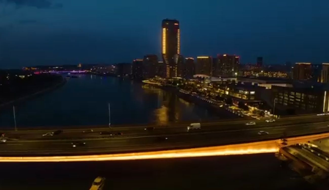 Pogledajte koja zastava se sinoć zavijorila na KULI BEOGRAD!