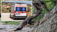 Horor na plaži u Hrvatskoj: Drvo od 14 metara palo na turiste, ima povređene dece, odmah prebačeni u bolnicu!