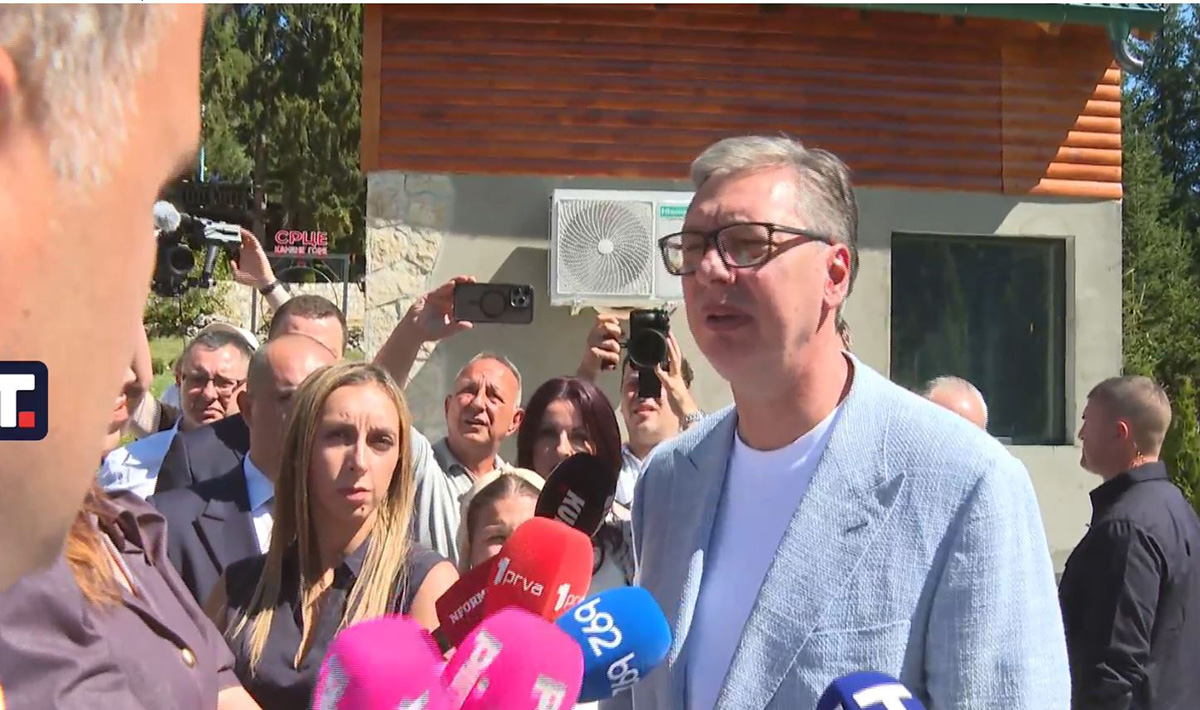 Vučić: Problem sa platama u predškolskim ustanovama je u lokalnim samoupravama